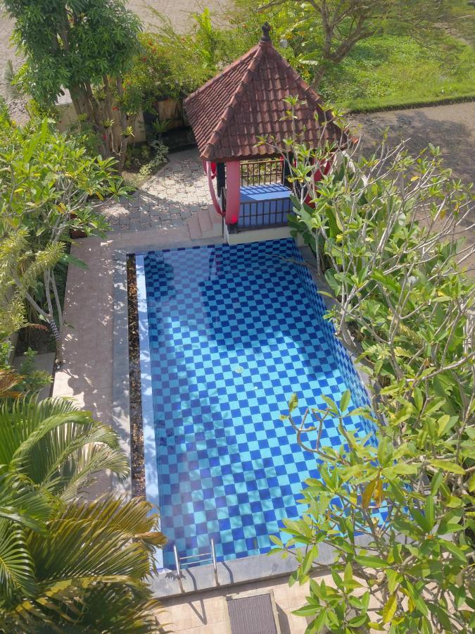 Rosseno Villa Yogyakarta Esterno foto