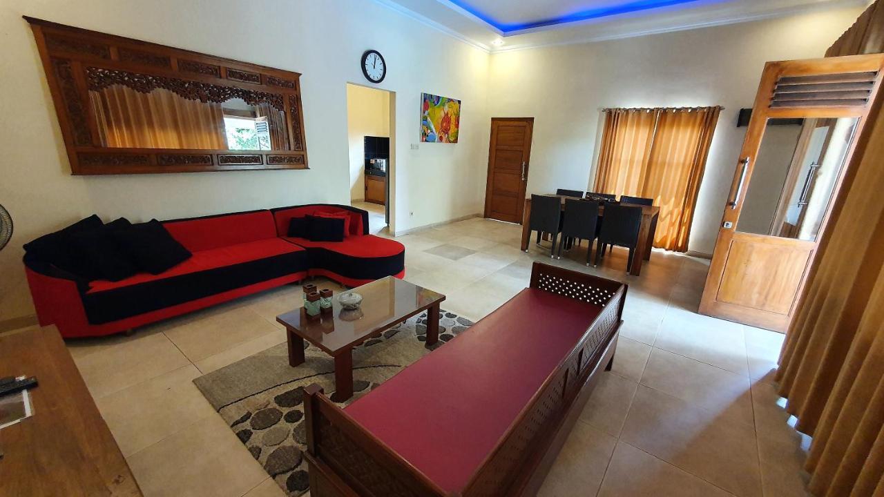 Rosseno Villa Yogyakarta Esterno foto