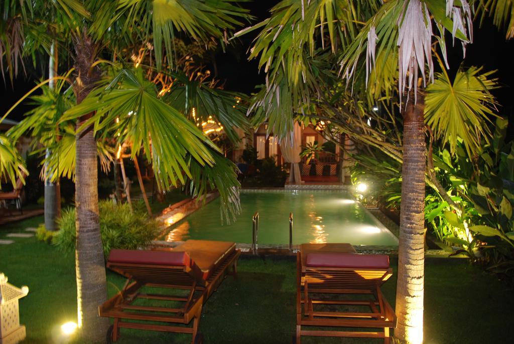 Rosseno Villa Yogyakarta Esterno foto
